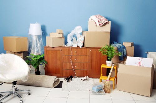 Local packing service materials suitable for West Hampstead flats
